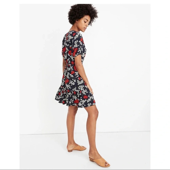 NWT Madewell Ruffle-Wrap Dress in Hillside Daisies - Picture 5 of 10